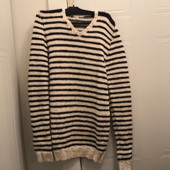 handmade Cotton knit sweater size small women white and black ⚫️ - Picture 1 of 2